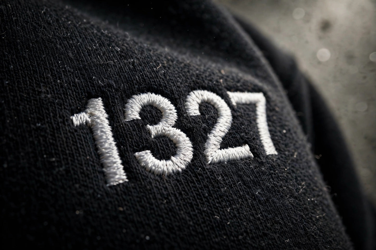 METLOD 1327 - Premium Heavyweight Hoodie - Black Edition